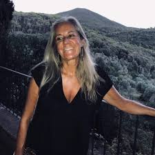 Laura GARINI: “la mia Milano sono I MIEI COMPAGNI DI VIAGGIO”