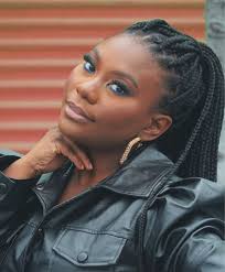 Ashley Robin — Festivaly.eu