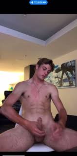 Baited hot str8 college guy jerks his dick - ThisVid.com
