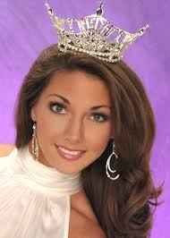 Kelsey Cartwright Thanks (Miss Oklahoma) -- August 21, 2008 --  Collinsville, OK -- www.cvilleok.com