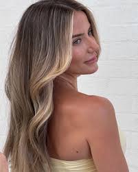 Strong placement = seamless blends and long-lasting results. I'm big