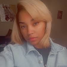 Briana Richmond's Instagram, Twitter & Facebook