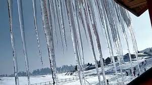 Cold wave continues in Kashmir, Srg records season’s coldest night