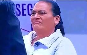 Tía usted es como mi segunda mamá” -Mi tía: