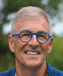 Don't read reviews' My writing life by Sean Lusk