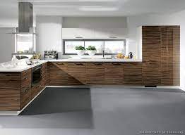 Ships from and sold by amazon.com. Pictures Of Kitchens Modern Two Tone Kitchen Cabinets Kitchen 194 Modern Kitchen Two Tone Kitchen Two Tone Kitchen Cabinets