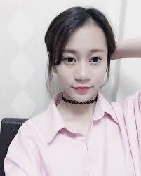 Kieu Ha's Instagram, Twitter & Facebook