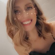 Just picked up this boy from our local pet supplies in hopes to be able to  help him (assuming a him but gender is not guaranteed) they pretty much  gave him to