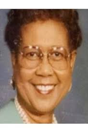 Paula Pippen's Instagram, Twitter & Facebook