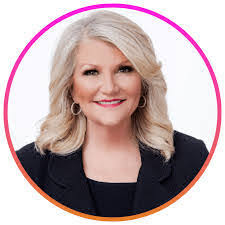 Melissa Dendy's Instagram, Twitter & Facebook