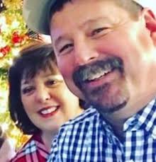 Does anyone use Consumer Cellular around the lake?