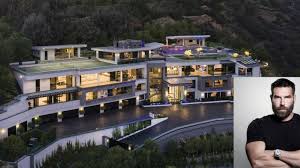 The one located on the upper floor is perhaps the more sumptuous of the two — it's framed by a pair of large, fixed windows and a generous sliding glass door that leads out to the suite. Dan Bilzerian Leases A Bel Air Mega Mansion Dirt