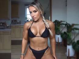 I taught maths for years before selling nudes – this is why I dont miss  school - Daily Star