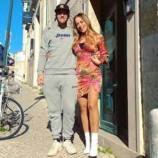 Joana amaral dias reage às provocações mais atrevidas que recebe de homens desconhecidos. Joana Amaral Dias 3