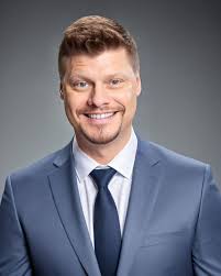 Jeremy Ellingson, Realtor with RE/MAX Advantage Plus