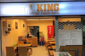 Lester is the owner of a humble fried rice stall in golden mile tower that specialises in fried rice. King Of Fried Rice Mala Pork Chop Fried Rice At Golden Mile Tower Islandwide Delivery 5 Fee Nett Danielfooddiary Com