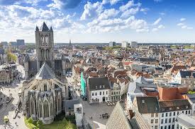 With the encouragement of the counts of flanders, several dikes were built between the 11th and the 13th century and the land successfully dewatered, giving rise to agriculture and further sheep breeding. Flandern In Belgien Stadte Sehenswurdigkeiten Natur