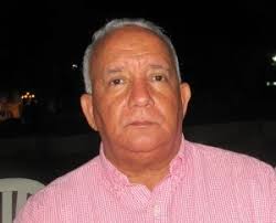 BANÍ |Agentes DNCD intentan allanar vivienda del presidente del CDP