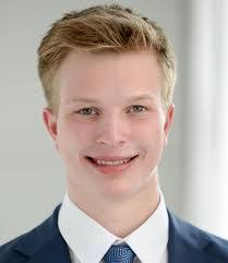 Amber Sixberry's Instagram, Twitter & Facebook