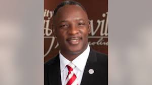 North Carolina pastor helps disarm man who enters church with gun