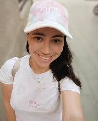 Hey guys, nice to meet you all!😊 I ve been living in Barcelona for almost  2 years and have tried to make friends quite a few times but didn't succeed  in it,