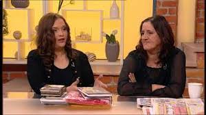 Maja se u ulozi majke prvi put ostvarila se u 25. Maja I Mladenka 2 Zene Koje Imaju Po 11 Oro Dece Dobro Jutro Srbijo Tv Happy 20 03 2018 Youtube