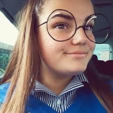 Lucia Wilson (@luckylucia123)