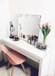 Pinterest Kaelimariee Instagram Kaelimariee Decoracion De Tocador Decoracion De La Habitacion Decoraciones De Cuartos