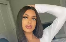 Aliza Tuttle's Instagram, Twitter & Facebook