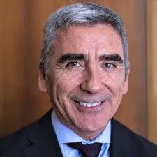 Carlos Peña González, autor en Diálogo Político