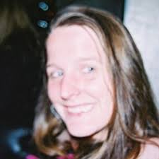 X 上的Lynne Kay(Slaughter)：“Annas Prison Break.WMV: http://t.co/6e2T6TKg via  @youtube”