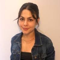 Emily Sayer's Instagram, Twitter & Facebook