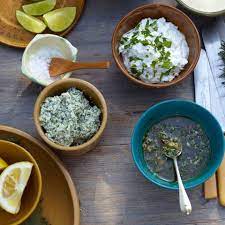 Der cremige und zarte geschmack verfeinert saucen, suppen und bratgerichte. Krauter Creme Fraiche Rezept Essen Und Trinken