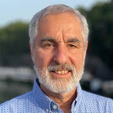 Brandon Gavett's Instagram, Twitter & Facebook