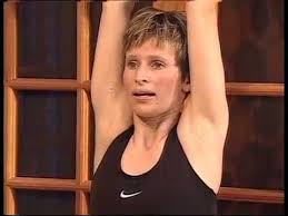 Travailler La Silhouette 2 Exercices Quotidien Gym Pour Senior Youtube Senior Fitness Gym Workouts Gym