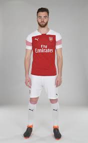 Camisas De Futebol Mais Bonitas De 2018 Top 8 Camisas De Times Europeus Mais Bonitas De 2018 2019 Camisa Camisa Do Timao Times Europeus