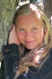 Sarah Brodhead's Instagram, Twitter & Facebook