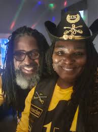 COMMUNITY OUTREACH SEVICE~~~~~ Buffalo Soldiers Alexandria LA Chapter  volunteered to help with placing of flags