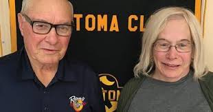 Doctor talks about cholesterol at recent meeting