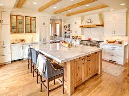 honey oak kitchen cabinets photos