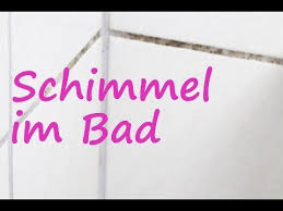 Pixabay) auch an duschvorhängen setzen sich schimmelpilze fest. Schimmel Im Bad Von Den Fugen Und Fliesen Entfernen Youtube Schimmel In Der Dusche Schimmel In Der Dusche Entfernen Schimmel Im Bad