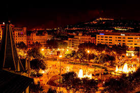No need to register, buy now! Holiday Photographer Barcelona Night View