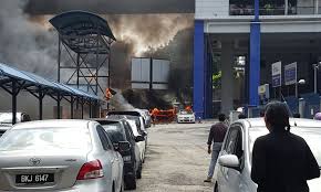 Looking for a bed & breakfast, hostel, vacation rental, or hotel near asia jaya lrt station? Malaysiakini Car Set Ablaze At Lrt Parking Igp Douses Bomb Rumour