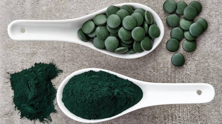 Top 15 medical advantages of Spirulina