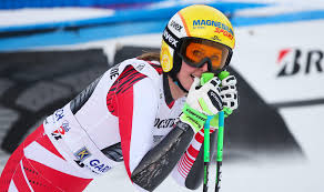 Polizeisportlerin und skifahrerin, unternehmerin ausbildung: Nach Sturz In Garmisch Hutter Fallt Fur Wm Aus Sky Sport Austria