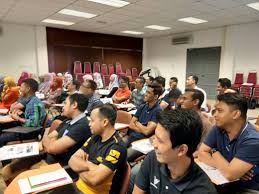 Kursus kahwin manjalara ini dianjurkan setiap sabtu & ahad setiap minggu. Daftar Kursus Kahwin Masjid Negara Masjid Al Firdaus Kuala Lumpur Daftar Kursus Kahwin