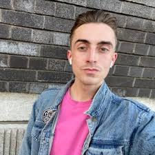 Evan Rees-Hopper (@evanrees_ER)