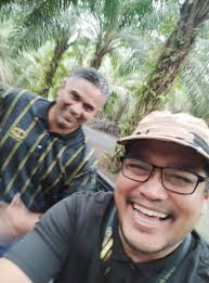 Viewing tanah di Sg. Mas 🔥 Bawa buyer view tanah di Sg.Mas bersama abg Jack  Suleiman Buyer nak buat taman pokok Durian Tanah 2.9 ekar atas bukit onwer  nak jual RM230k.. Sebelah