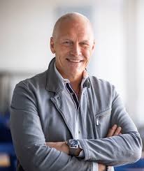 Not least of which is keeping your hair healthy. Health Captain Dr Thomas Wolfram The Health Captains Club