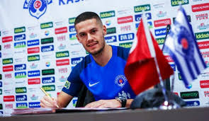 Jun 15, 2021 · támadók: Kasimpasa Transferi Resmen Acikladi Tum Spor Haber